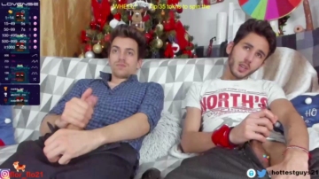 Hottestguys21  20-12-2021